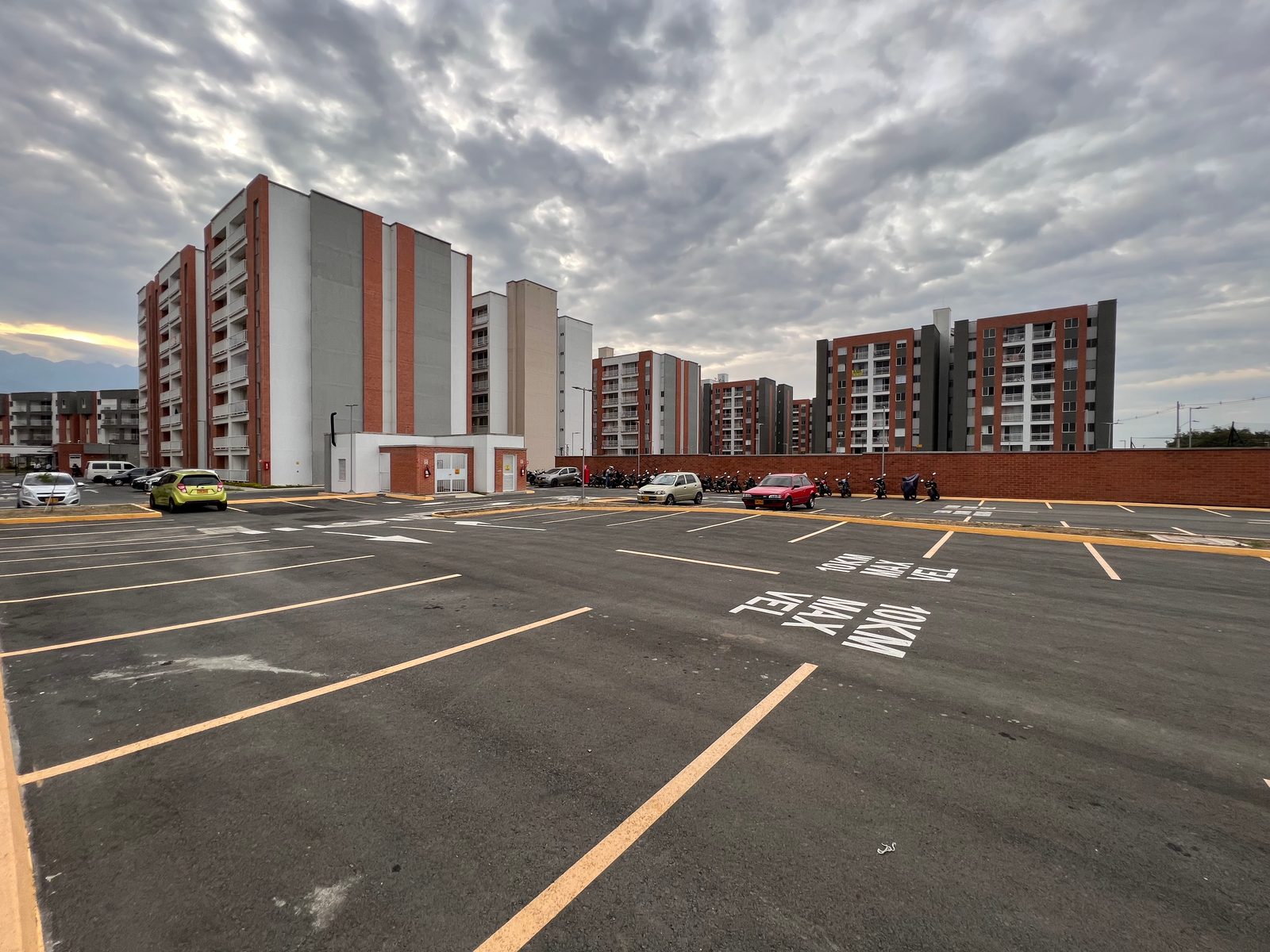 APARTAMENTO EN VENTA, C.R. AGAVE, VALLE DEL LILI