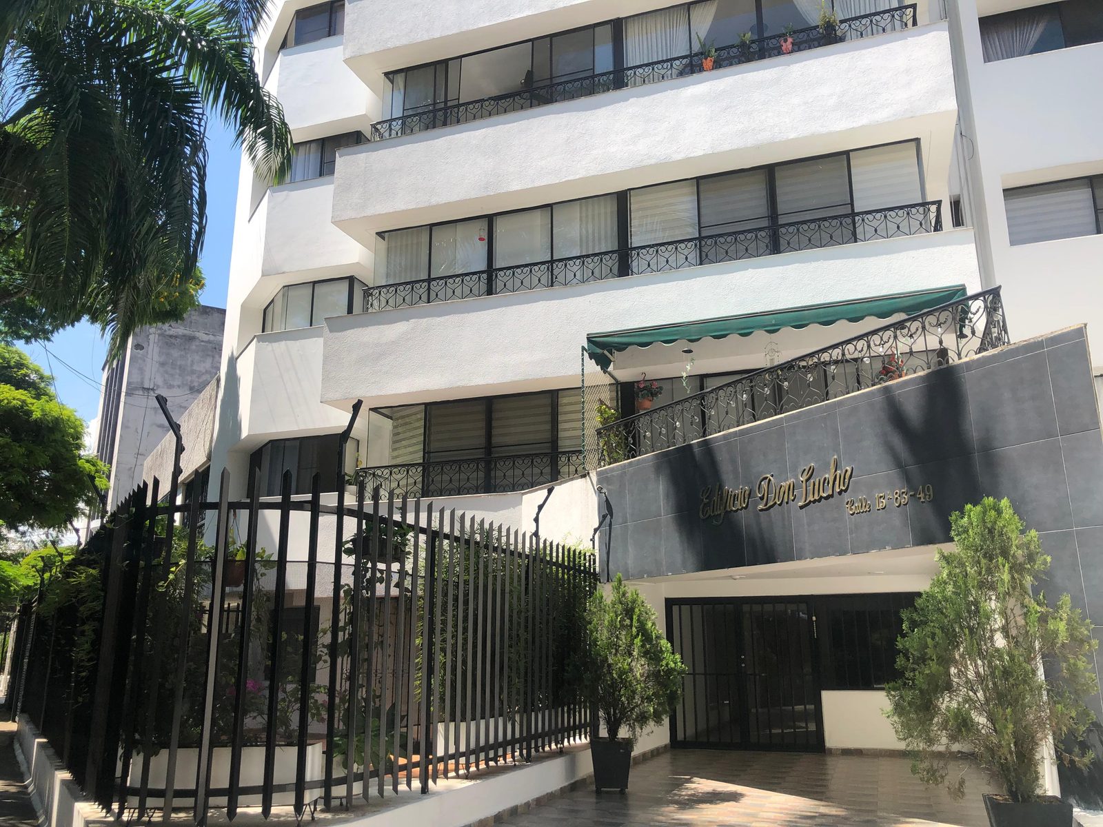 APARTAMENTO EN VENTA EN EDIFICIO, BARRIO EL INGENIO