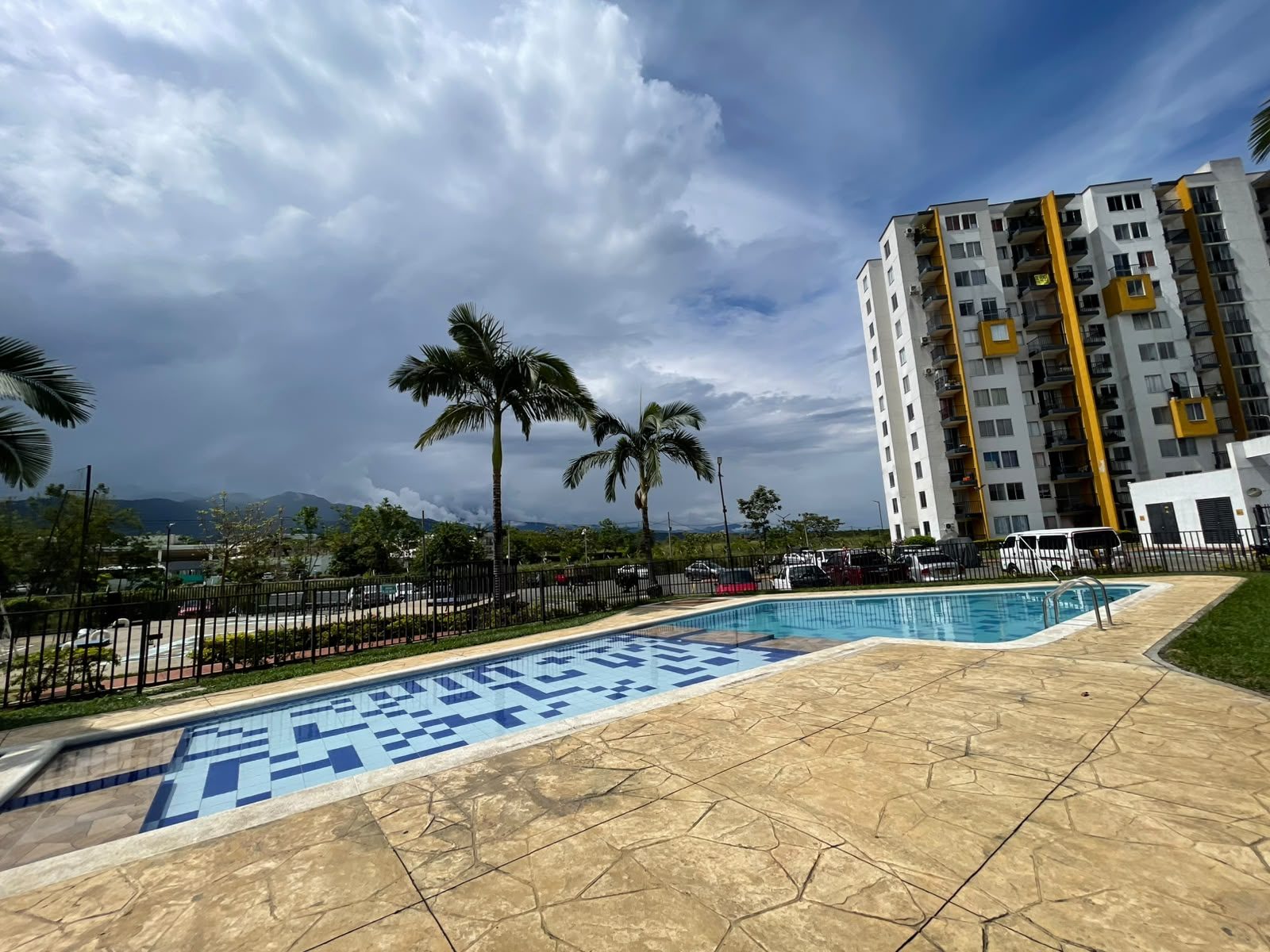 APARTAMENTO EN ALQUILER, C.R LA ARBOLEDA JAMUNDI
