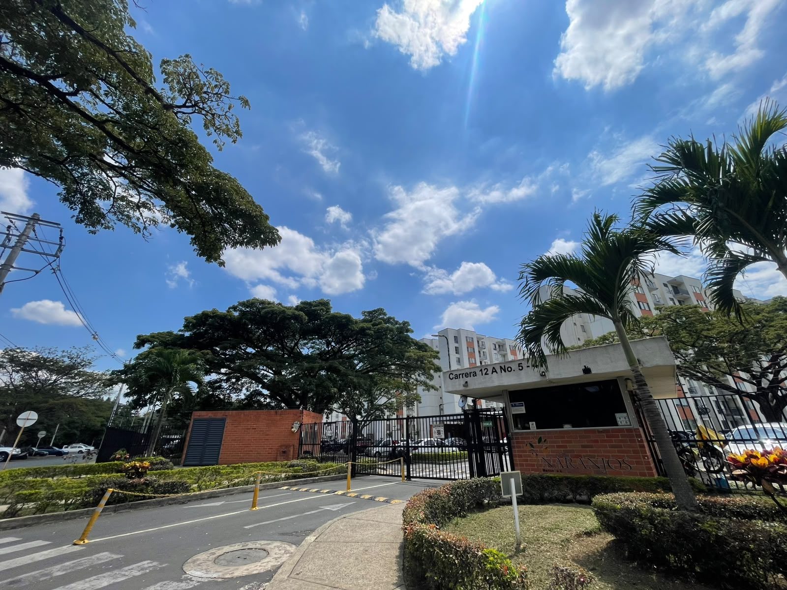 APARTAMENTO EN ALQUILER, C.R LOS NARANJOS, JAMUNDI